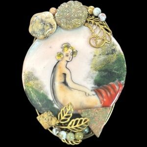 Rare Vintage Artisan Sarah Jane Brooch